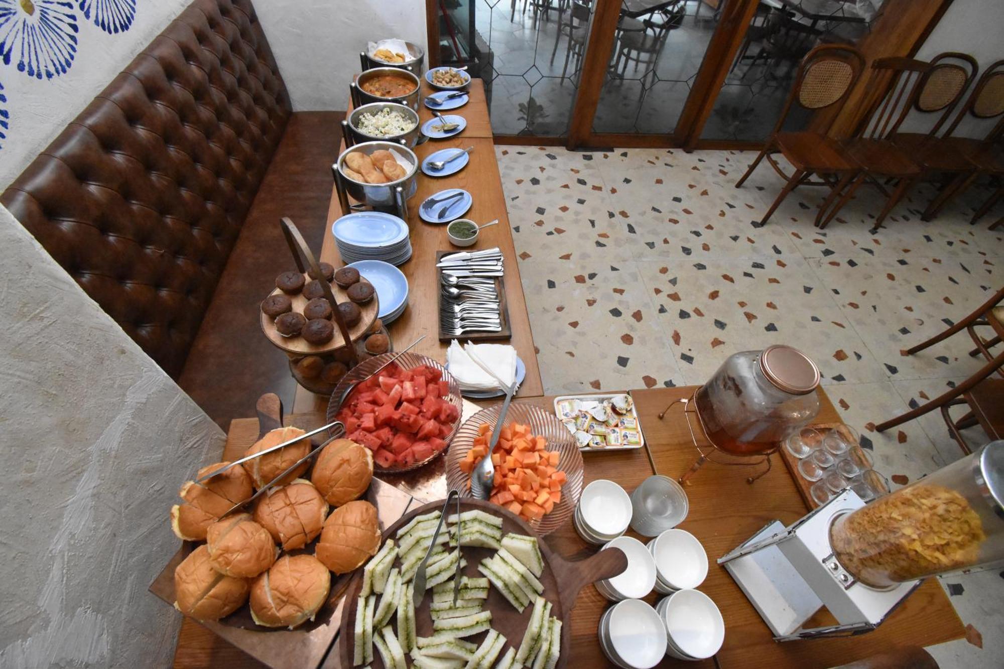 Kings International Juhu Hotel Mumbai Ngoại thất bức ảnh
